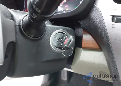 2014 Subaru Outback 2.5I Limited из США, поврежденный, VIN 4S4BRBLC1E3320753